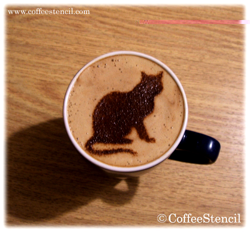 Картинки делаем рисунки кошек на кофейной пенке 1